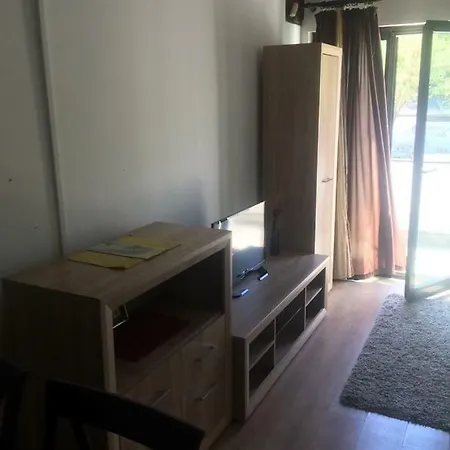 Apartment Konak Perun *
